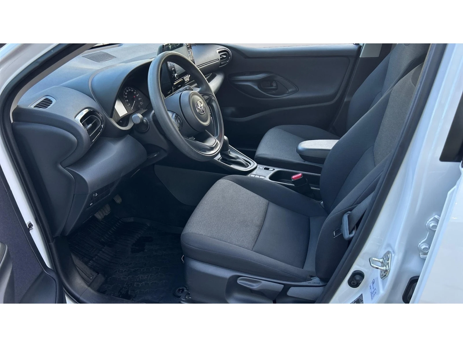 Toyota Yaris    365 . | Mobile.bg   12