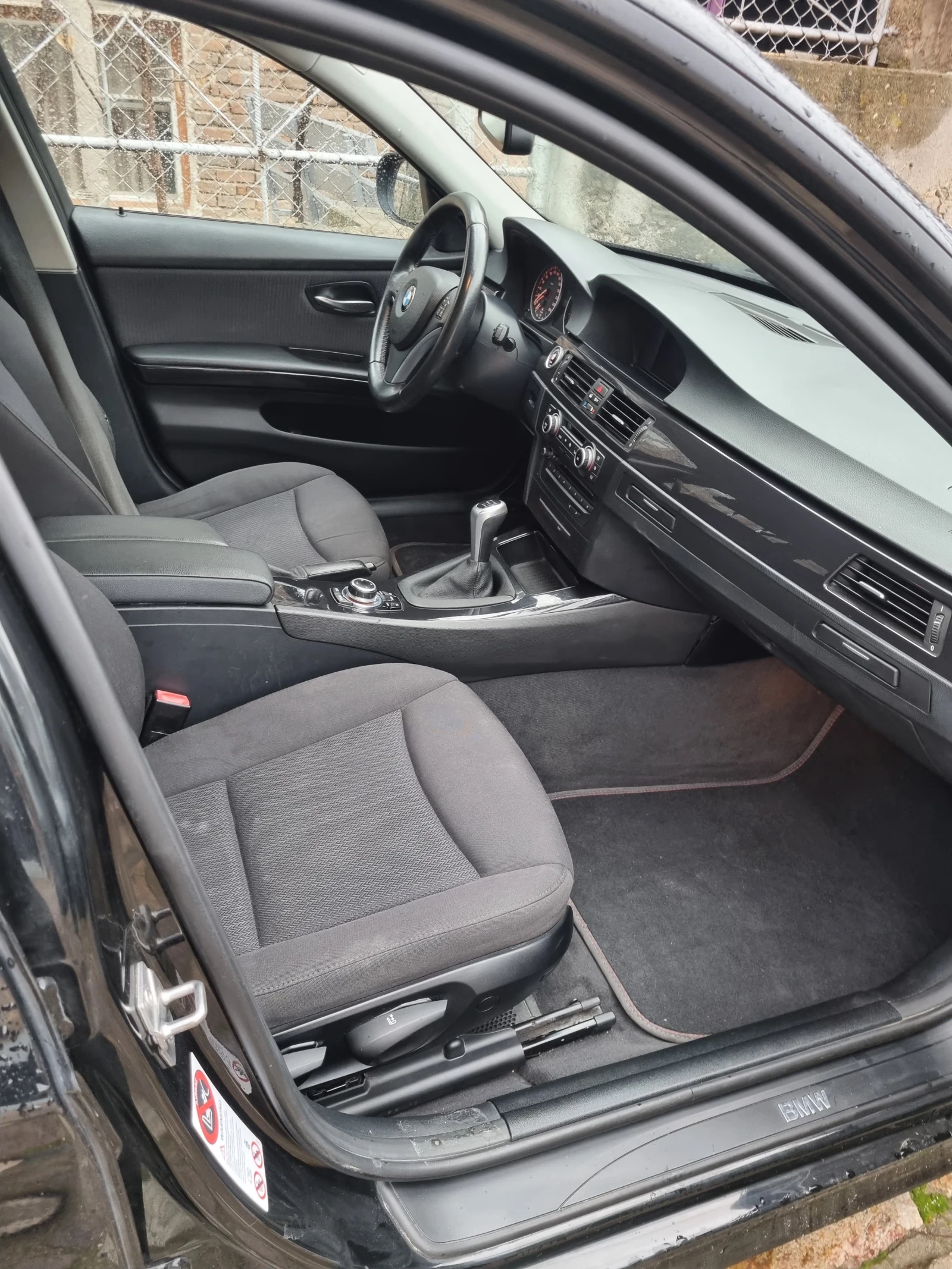 BMW 320 N47 184к.с NAVI - изображение 8