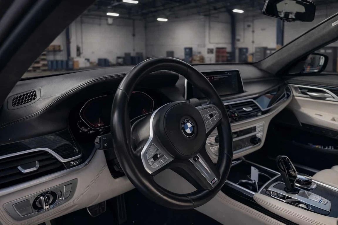 BMW 750 * 750i xDrive * CARFAX * ��� ������������ ������ | Mobile.bg � ����������� 7