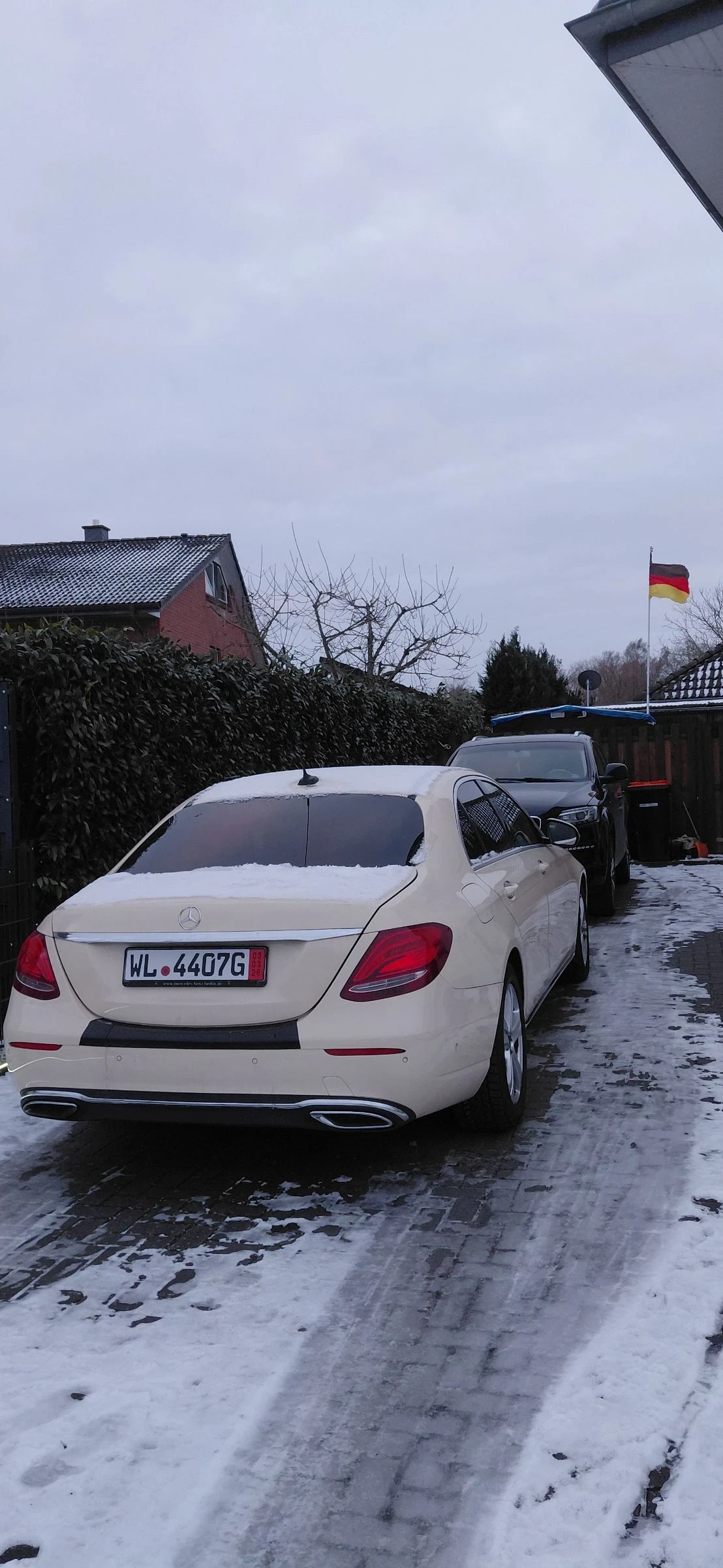 Mercedes-Benz E 200 | Mobile.bg � ����������� 1