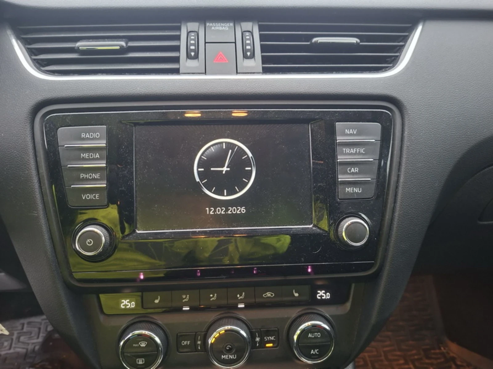 Skoda Octavia Style | 1.4 TSI | DSG | Xenon | Navi , снимка 8 - Автомобили и джипове - 53761173