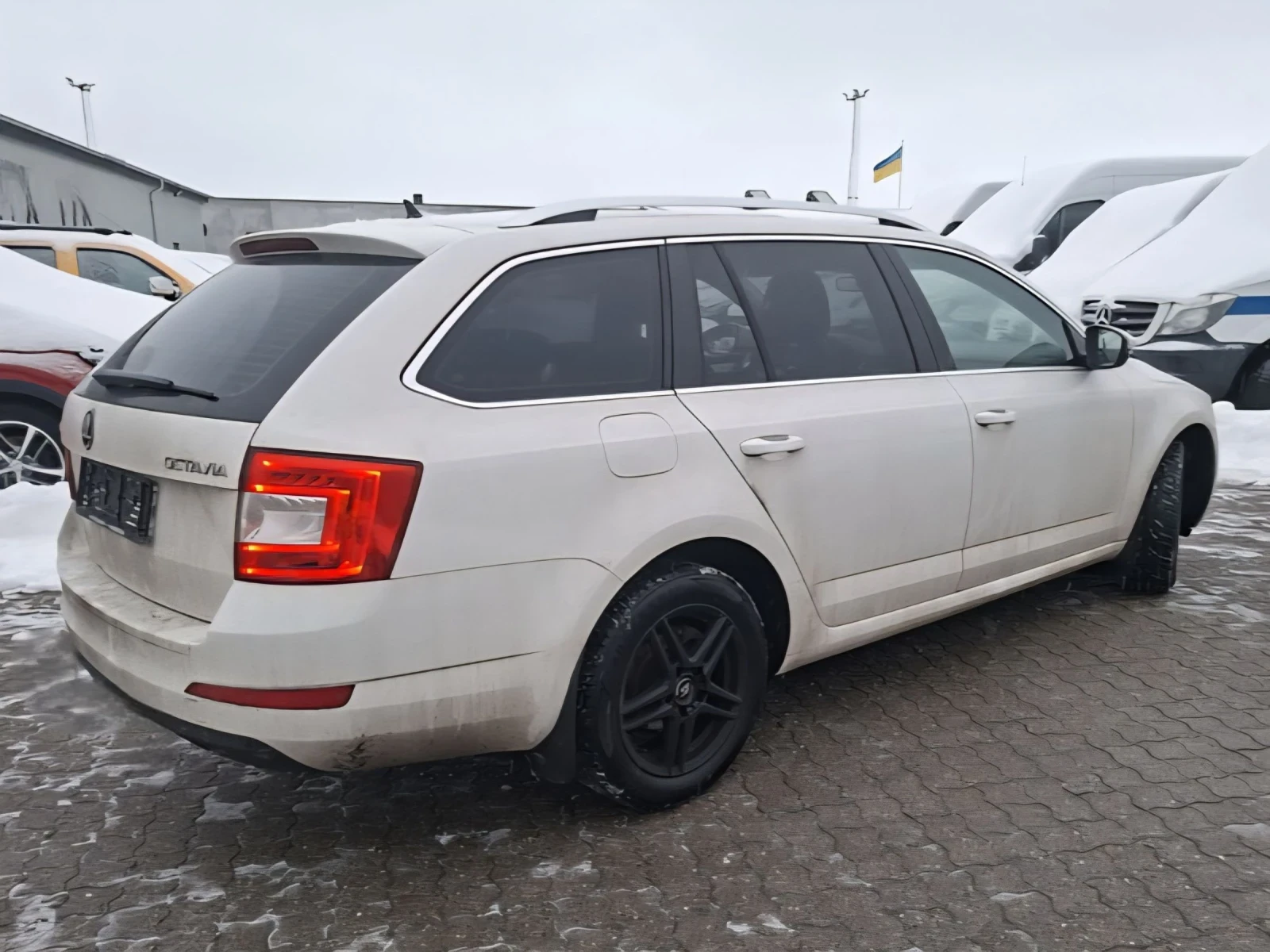 Skoda Octavia Style | 1.4 TSI | DSG | Xenon | Navi , снимка 3 - Автомобили и джипове - 53761173