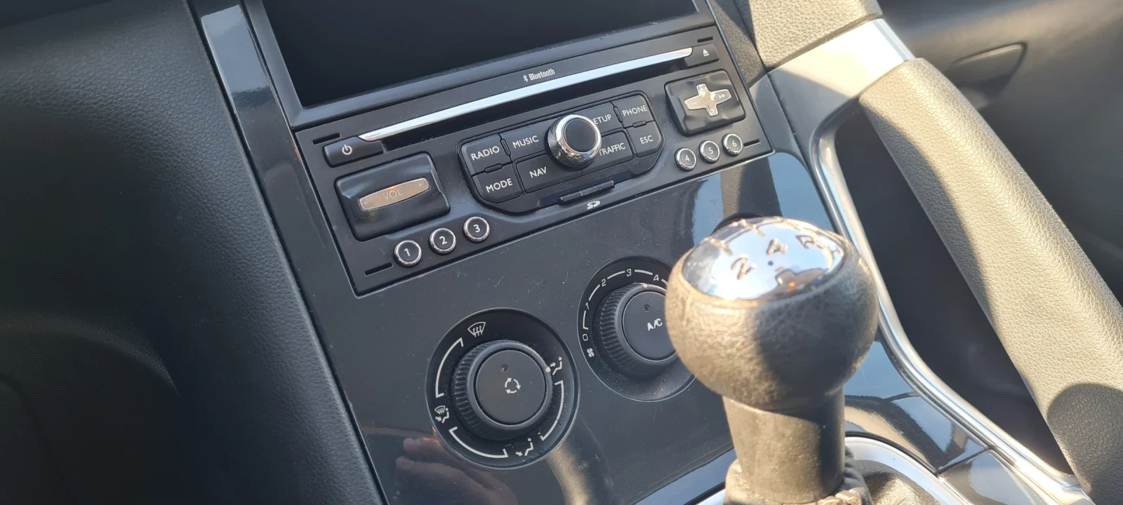 Peugeot 3008 1.6 , снимка 3 - Автомобили и джипове - 53894324