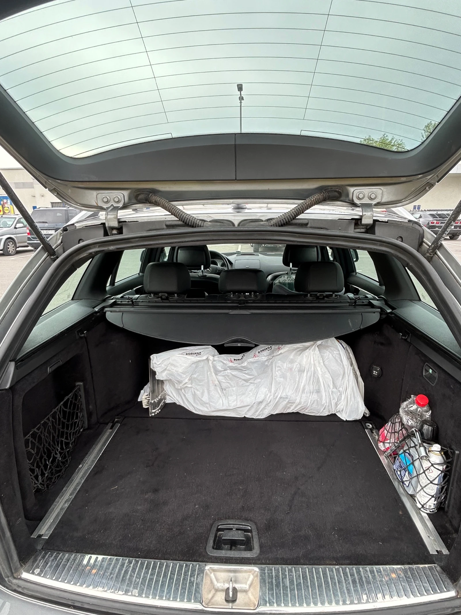 Mercedes-Benz C 230 2.5/AMG/KEYLESS/GAS, снимка 17 - Автомобили и джипове - 53985008