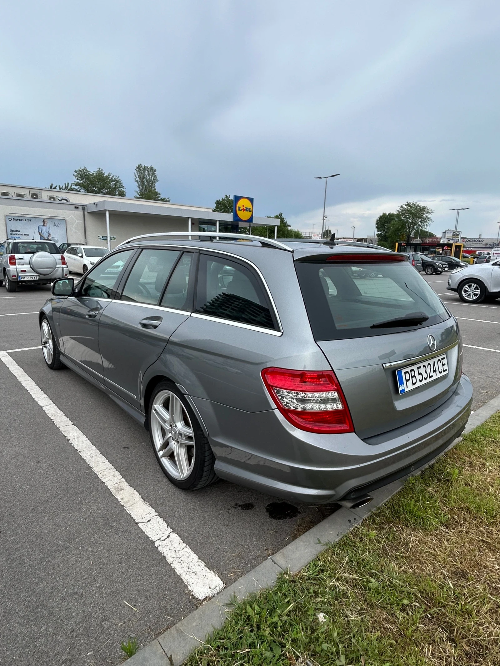 Mercedes-Benz C 230 2.5/AMG/KEYLESS/GAS, снимка 4 - Автомобили и джипове - 53985008