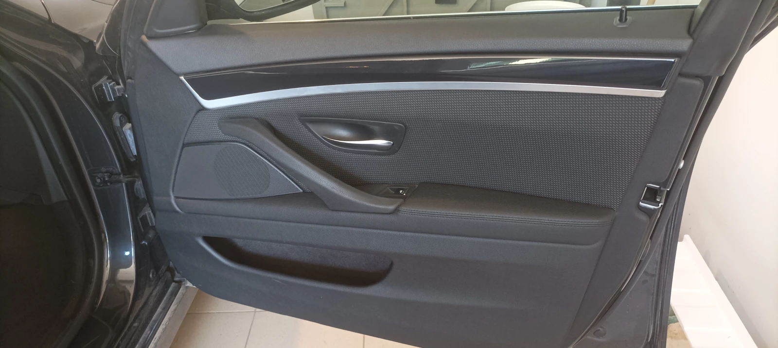 BMW 520 520D, снимка 7 - Автомобили и джипове - 54456507
