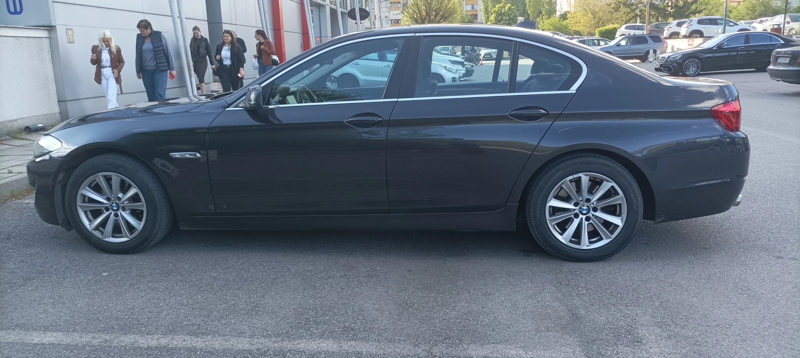 BMW 520 520D, снимка 5 - Автомобили и джипове - 54456507
