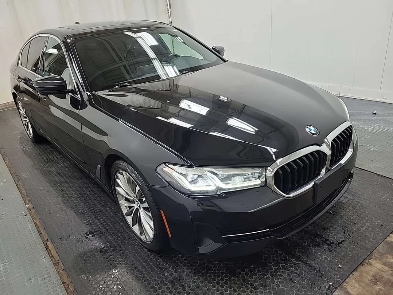 BMW 530 * xDrive * ПОДГРЕВИ * КАМЕРА * AMBIENT, снимка 12 - Автомобили и джипове - 54647719