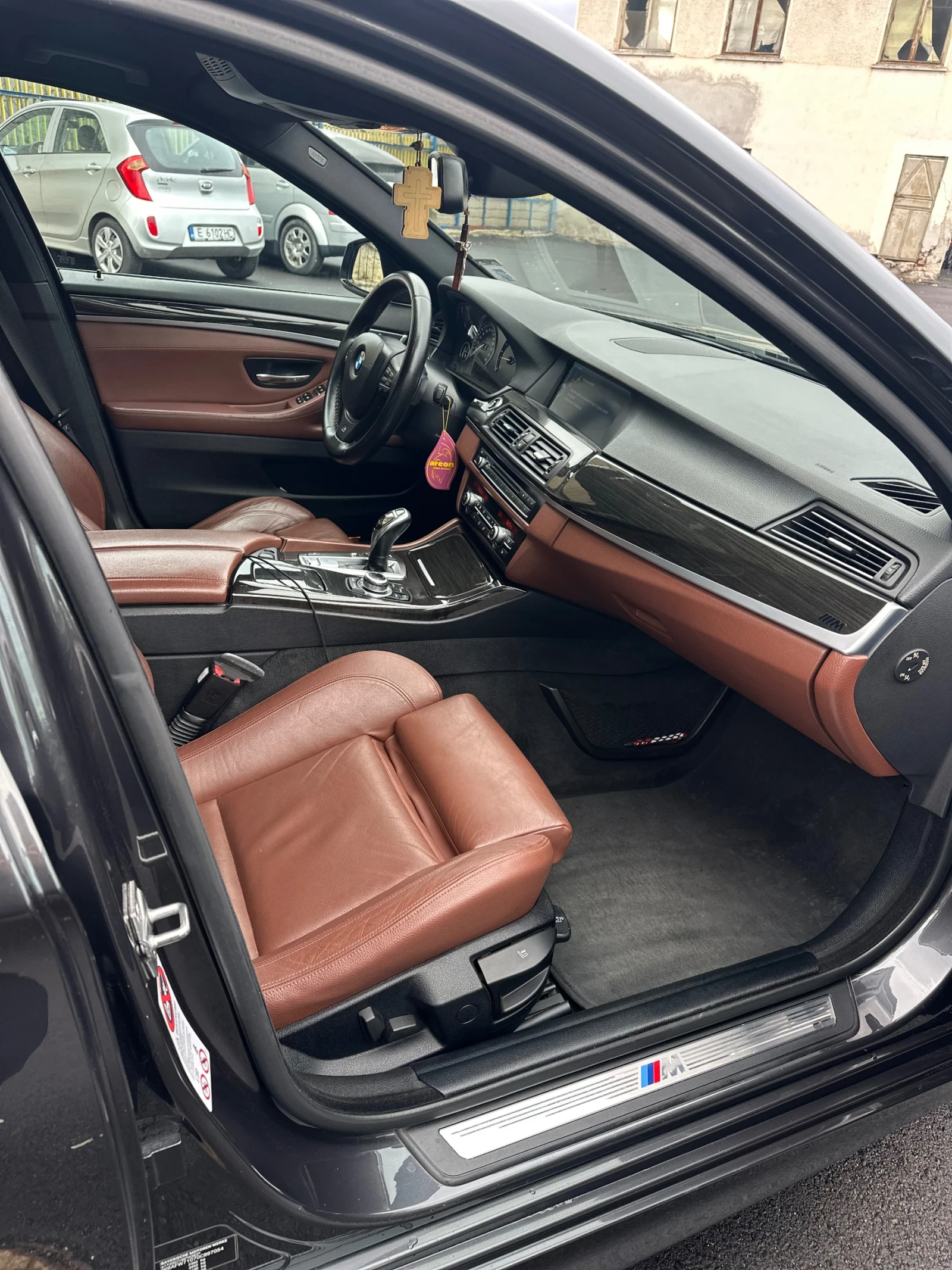 BMW 535, снимка 14 - Автомобили и джипове - 54831516