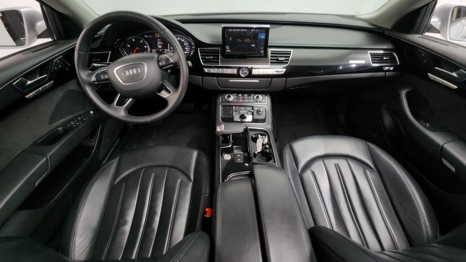 Audi A8 3.0 TDI Quattro , снимка 7 - Автомобили и джипове - 54870233