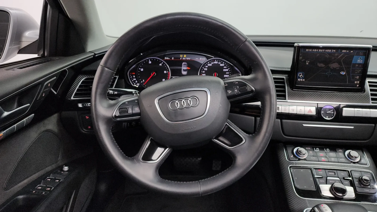 Audi A8 3.0 TDI Quattro , снимка 8 - Автомобили и джипове - 54870233