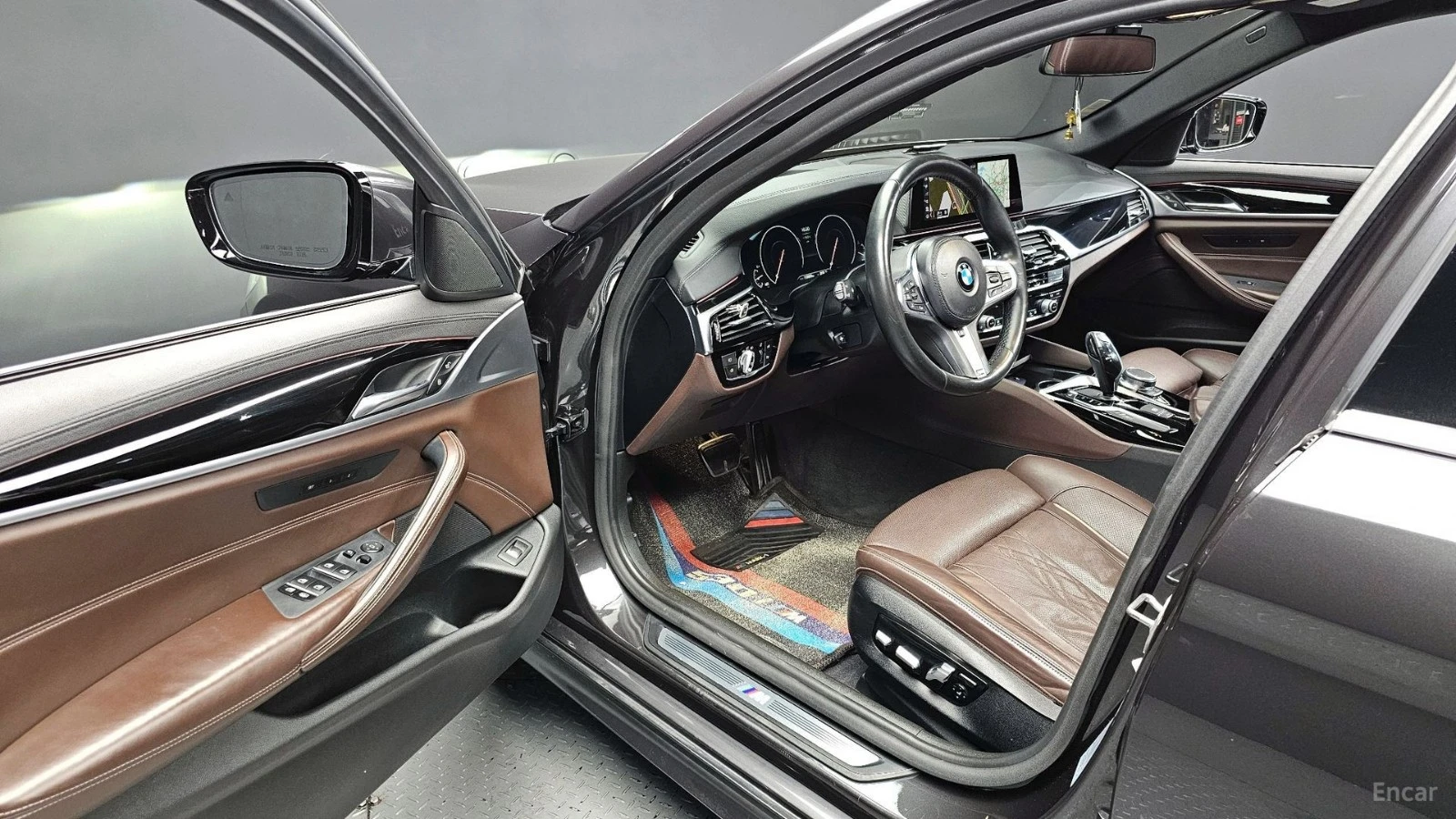 BMW 530 ��������� * 360 * M Pack * ���������� * ���� �� �� | Mobile.bg � ����������� 7