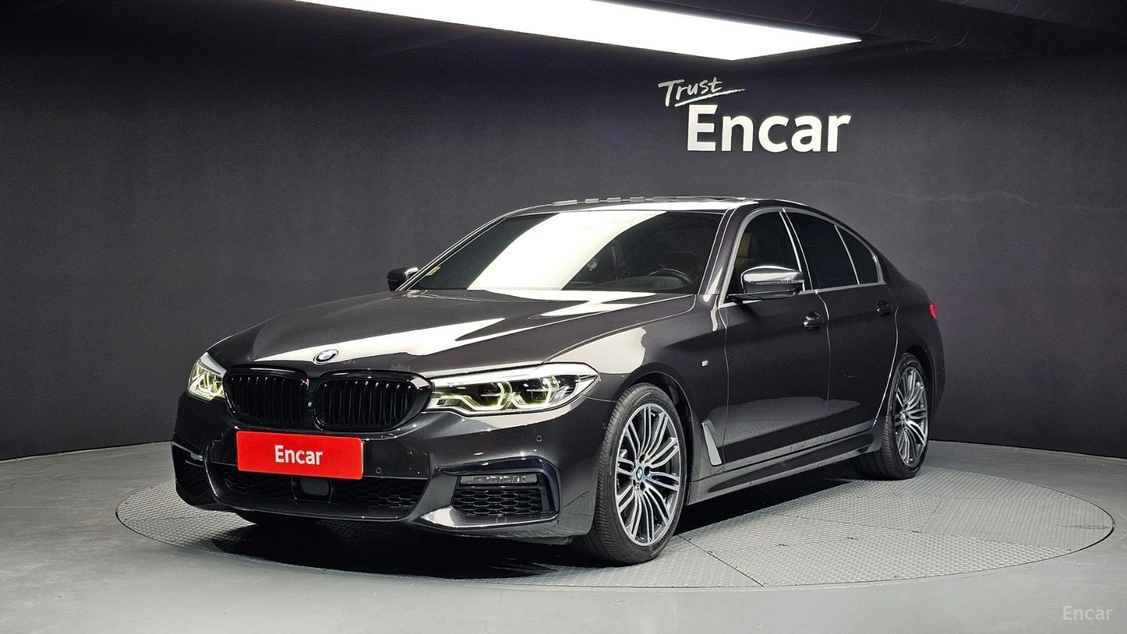 BMW 530 ��������� * 360 * M Pack * ���������� * ���� �� �� | Mobile.bg � ����������� 1