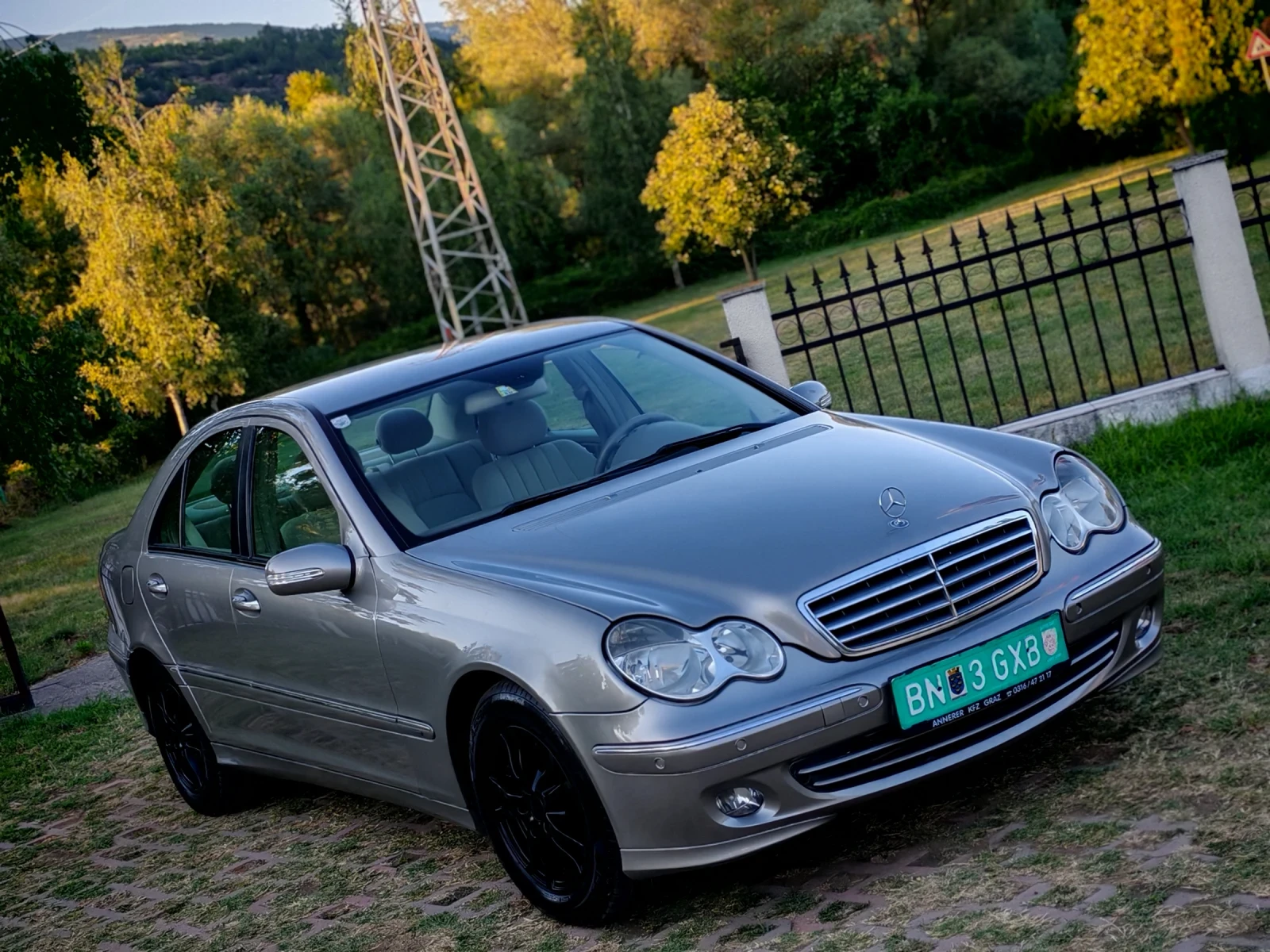 Mercedes-Benz C 220 2.2CDI(150)* FACELIFT* 6-СКОРОСТИ* ANDROID* , снимка 9 - Автомобили и джипове - 55467411
