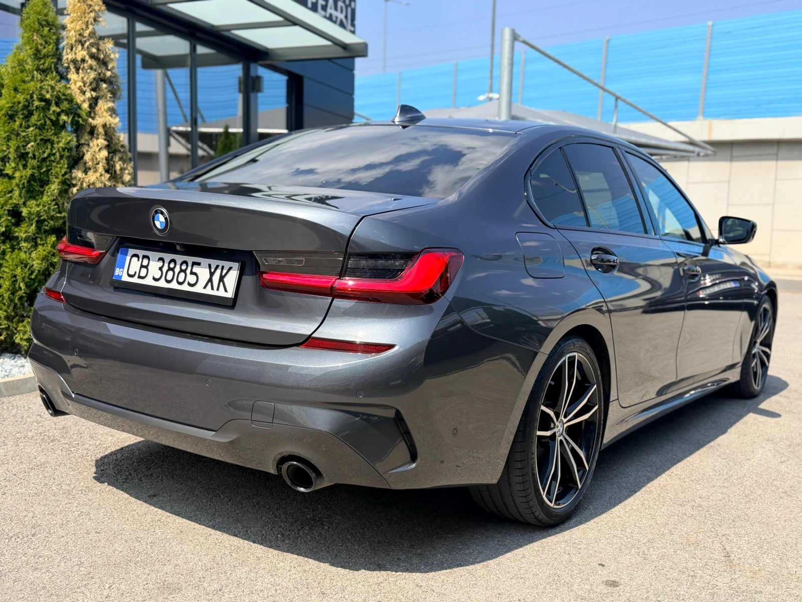 BMW 320 d xDrive Mild-Hybrid M Sport Keyless Harman Kardon, снимка 5 - Автомобили и джипове - 55790240