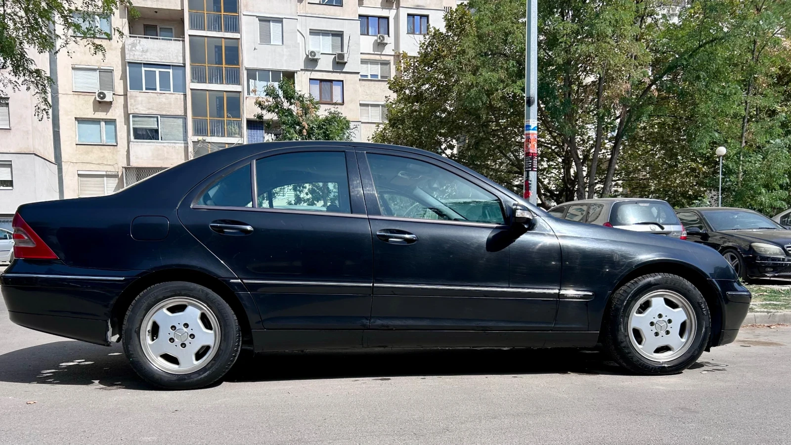 Mercedes-Benz C 220 CDI, снимка 6 - Автомобили и джипове - 55858561