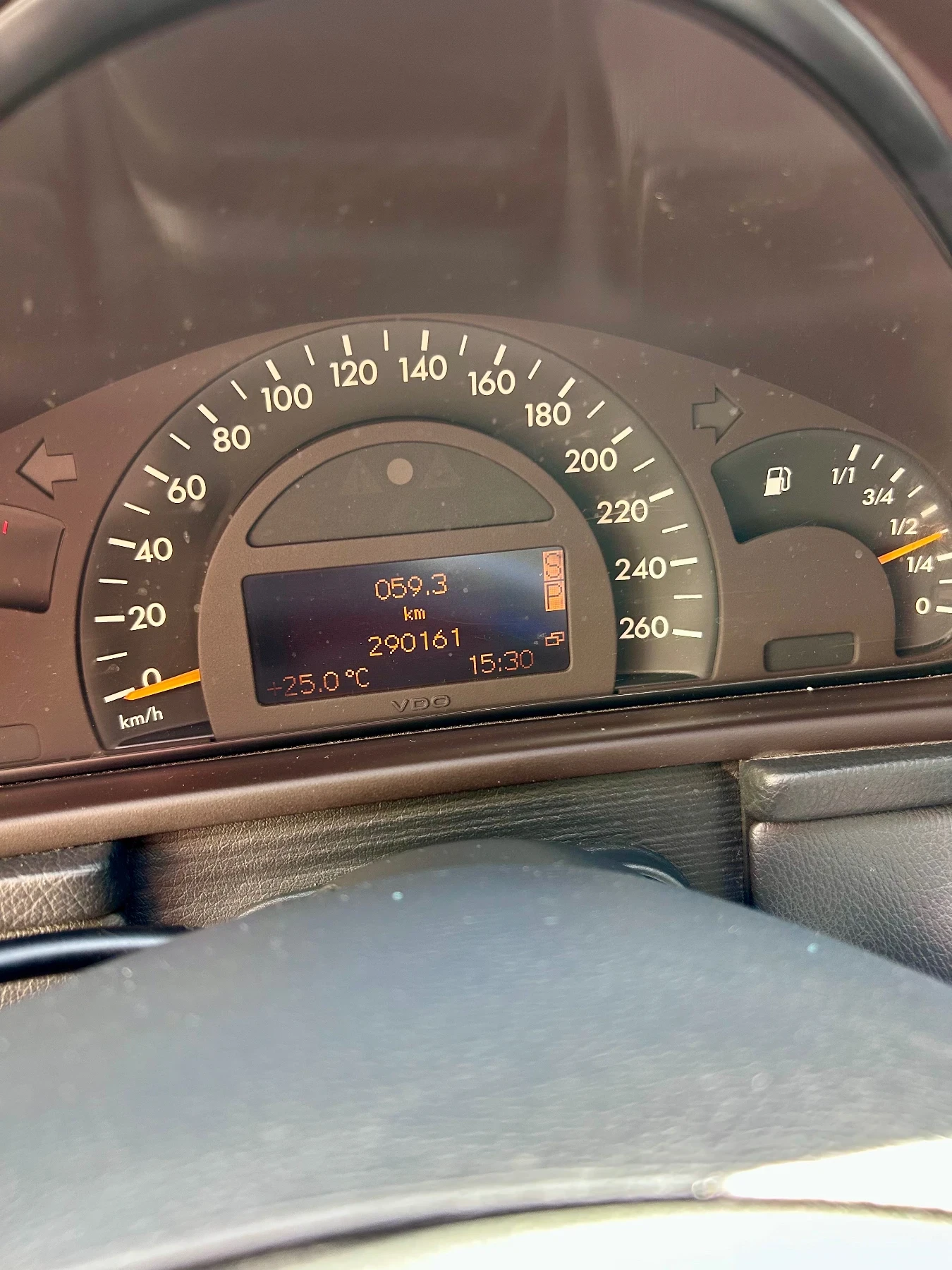 Mercedes-Benz C 220 CDI, снимка 10 - Автомобили и джипове - 55858561