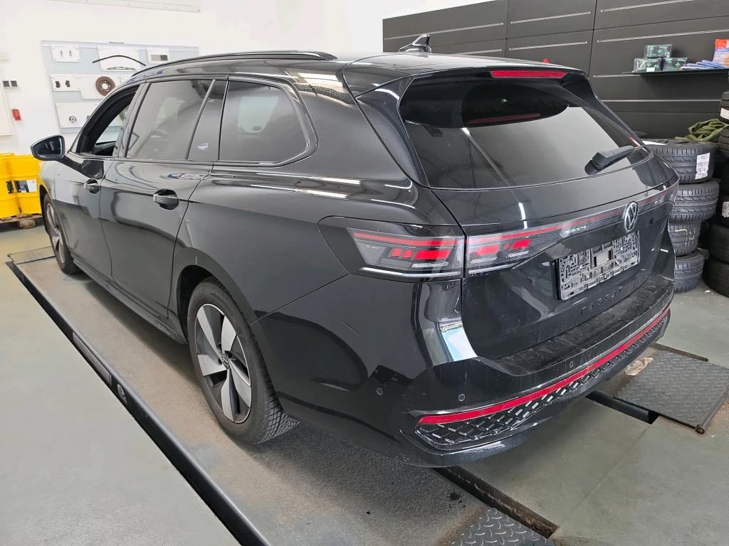 VW Passat 3XR-LINE HARMON HEAD UP ОЧАКВАН ВНОС, снимка 3 - Автомобили и джипове - 56015677