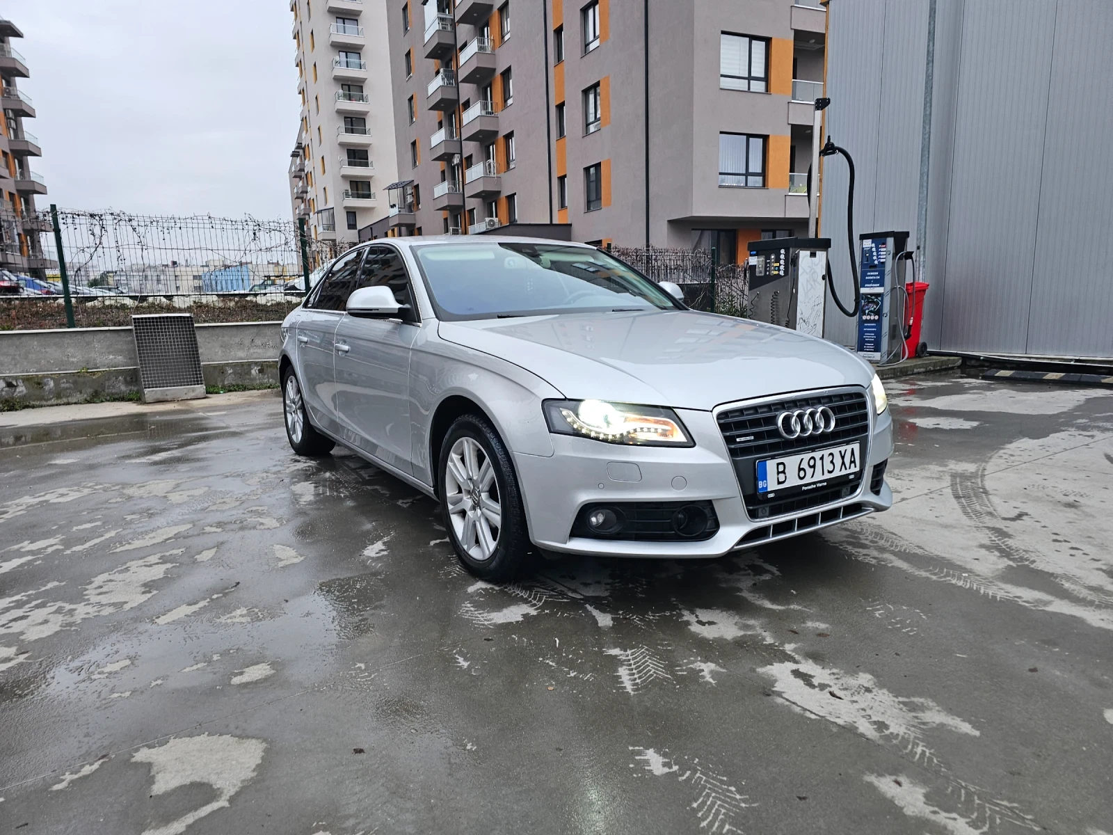 Audi A4, снимка 2 - Автомобили и джипове - 56184975