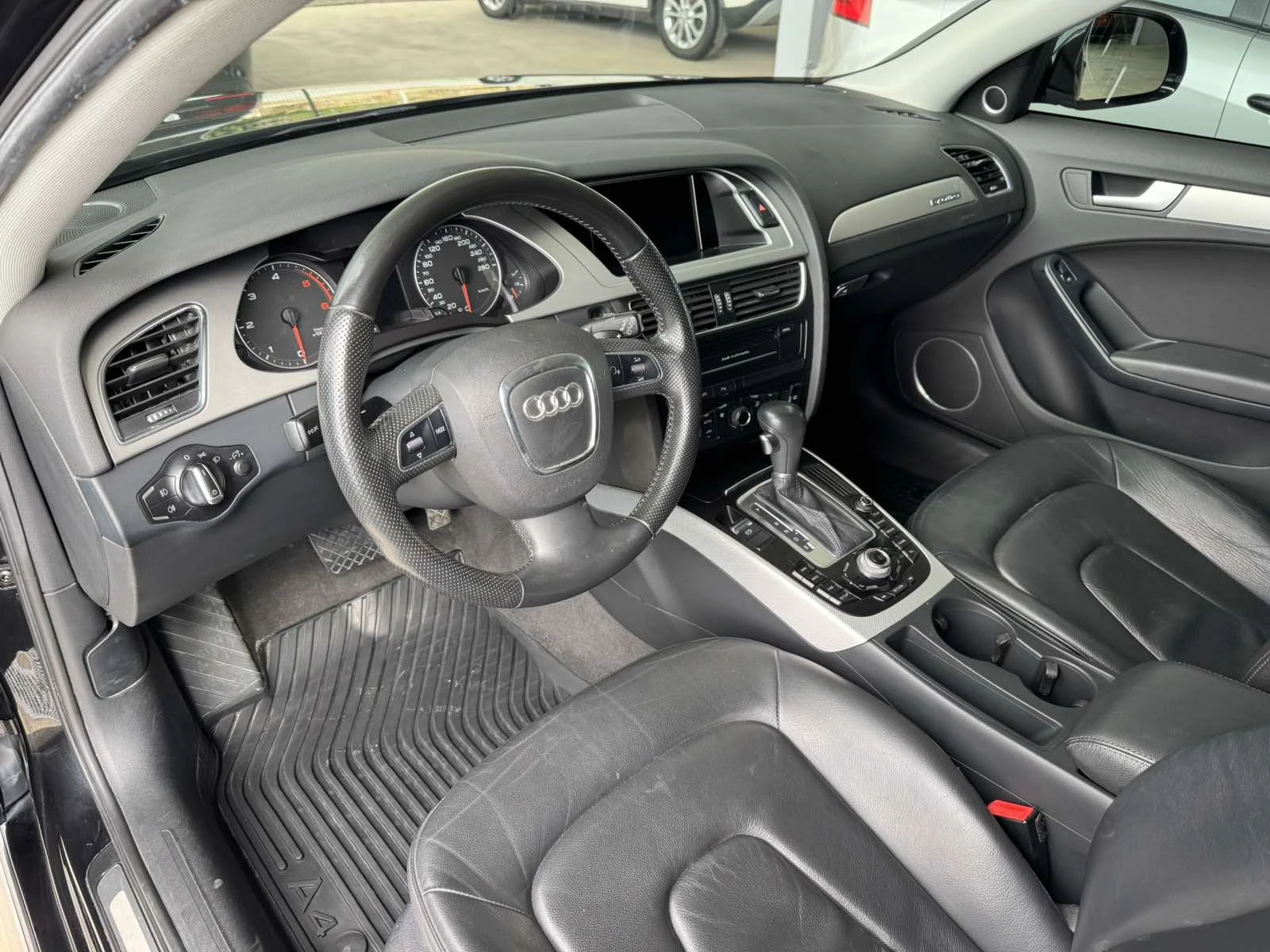 Audi A4 Allroad 3.0TDI* 239ps* quatrro* B&O* LED* КОЖА* НАВИ* , снимка 9 - Автомобили и джипове - 56192577