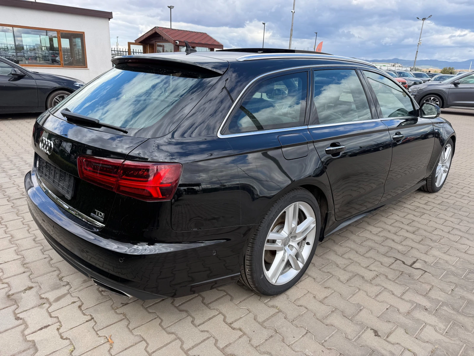 Audi A6 3.0TDI S-LINE QUATTRO AVTOMAT/NAVI/KOJA/PANORAMA , снимка 6 - Автомобили и джипове - 56197835