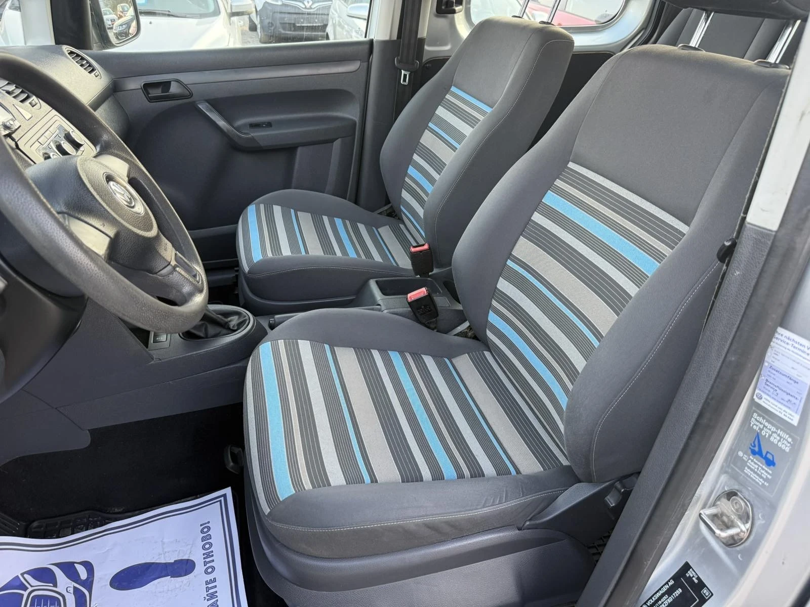VW Caddy 2.0 TDI 4-MOTION, снимка 11 - Автомобили и джипове - 56377688