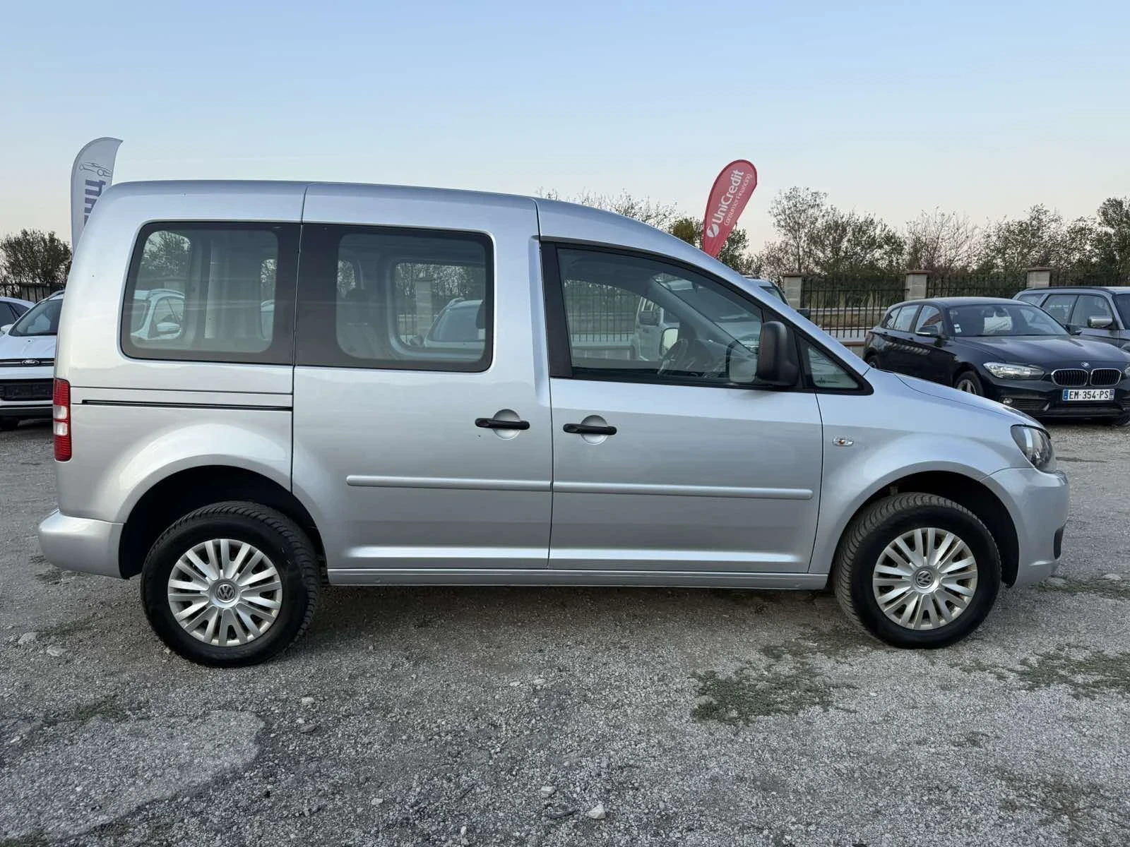 VW Caddy 2.0 TDI 4-MOTION, снимка 6 - Автомобили и джипове - 56377688
