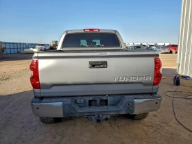 Toyota Tundra CREWMAX SR5 4X4, снимка 6