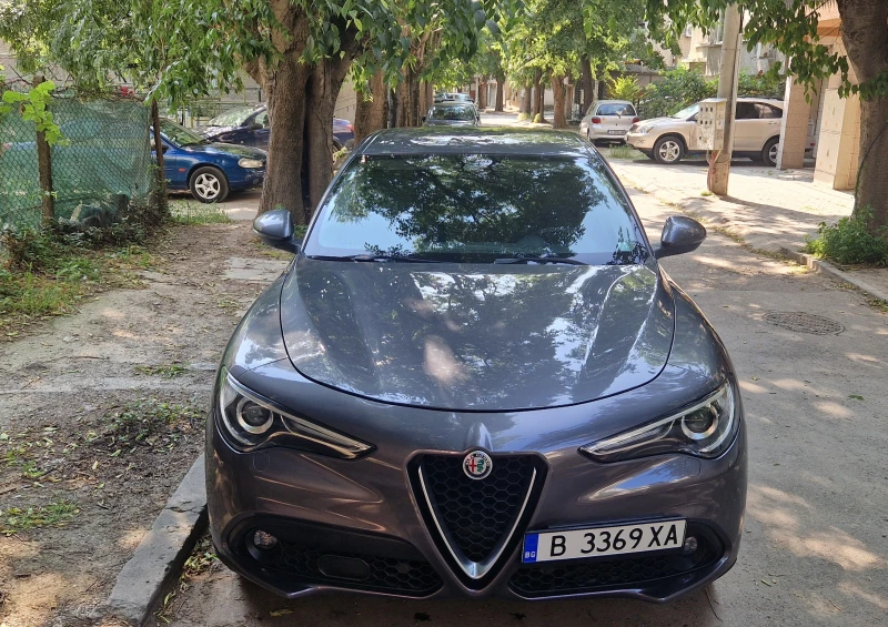 Alfa Romeo Stelvio Q4 2.2 t Executive Q4, EURO 6B, снимка 2 - Автомобили и джипове - 52533407
