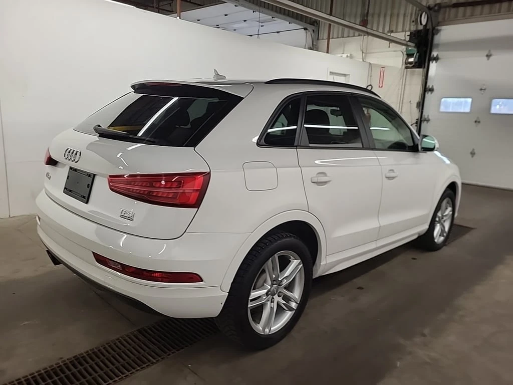Audi Q3 * KOMFORT * CARFAX * БЕЗ ПЪРВОНАЧАЛНА ВНОСКА - изображение 4