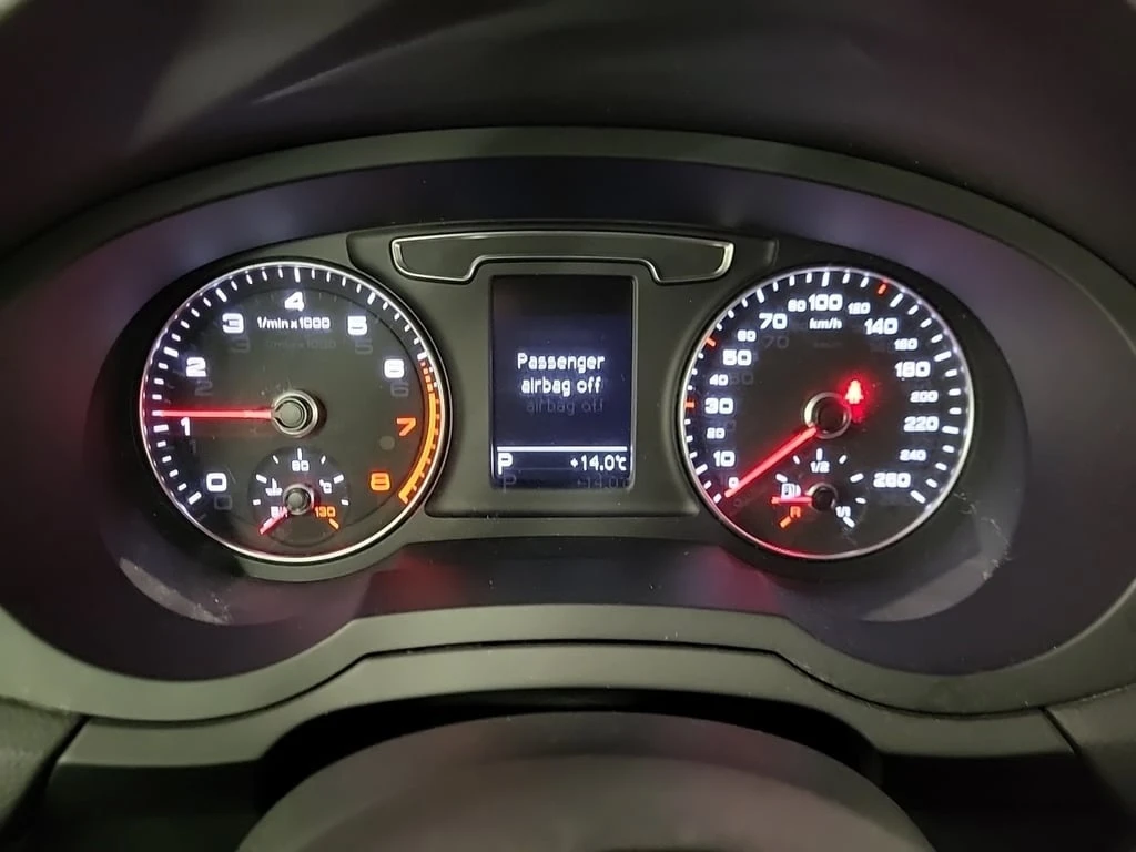 Audi Q3 * KOMFORT * CARFAX * БЕЗ ПЪРВОНАЧАЛНА ВНОСКА - изображение 10