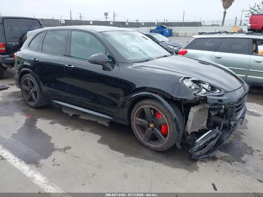 Porsche Cayenne 2016 PORSCHE CAYENNE GTS - изображение 3