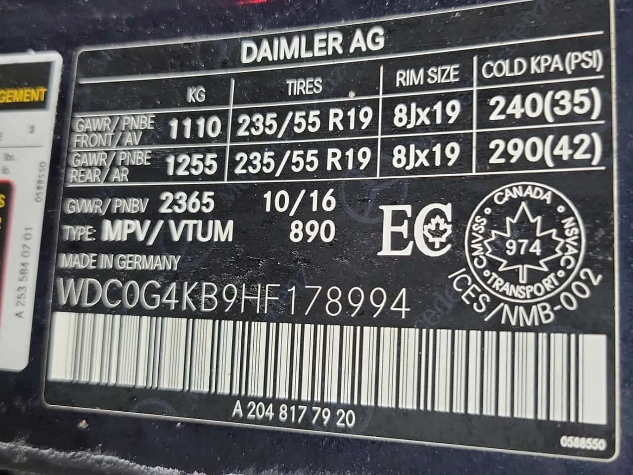 Mercedes-Benz GLC 300 * 360 KAMЕРИ* LANE ASSIST* ДИСТРОНИК* CARFAX * , снимка 16 - Автомобили и джипове - 53707054