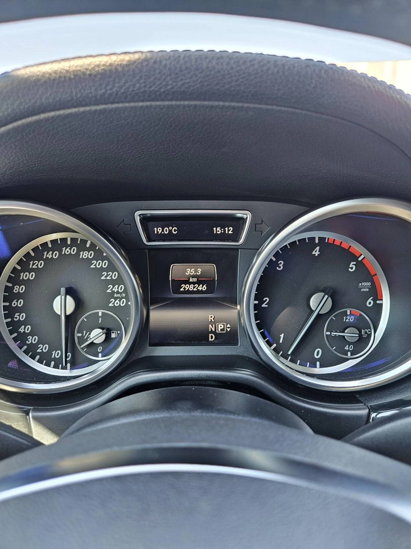 Mercedes-Benz GL 350, снимка 7 - Автомобили и джипове - 54113116