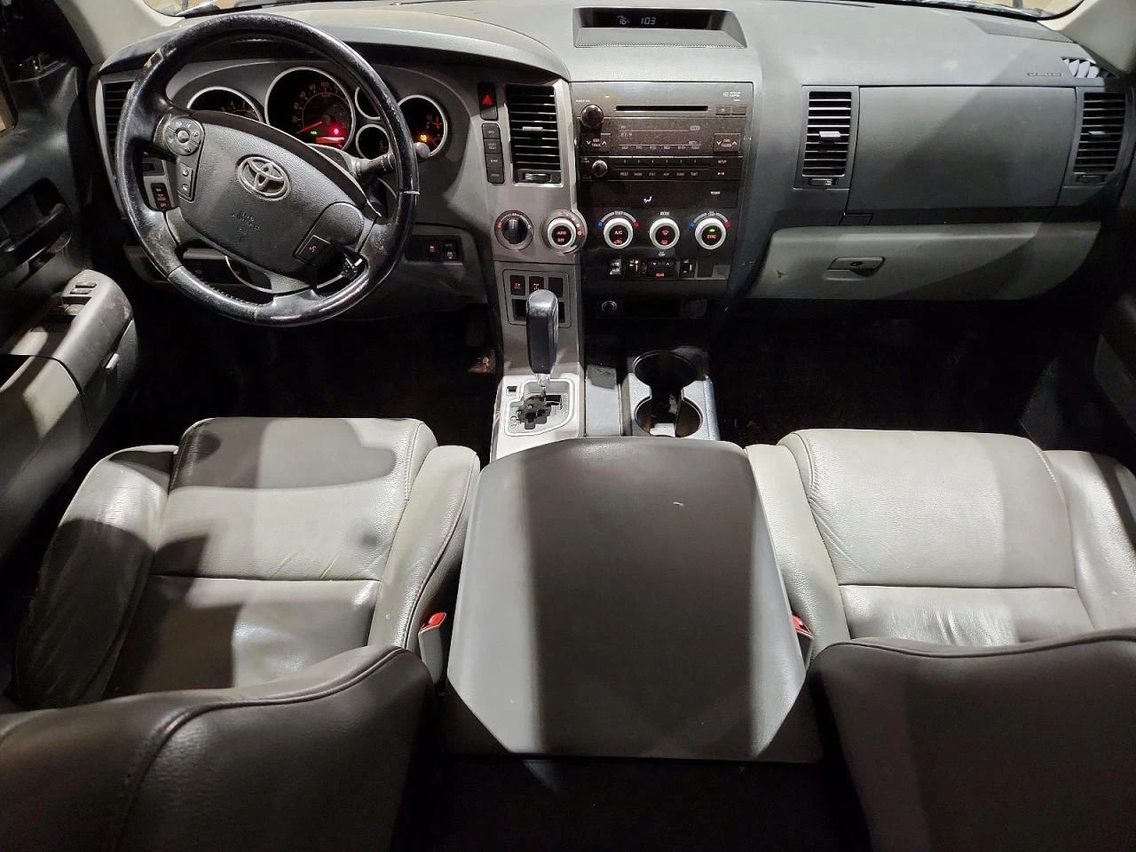 Toyota Sequoia 5.7l Sr5 | Mobile.bg � ����������� 8