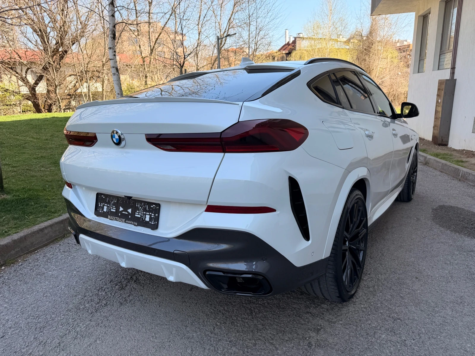 BMW X6 4.0d / M-OPTIC / LASER, снимка 7 - Автомобили и джипове - 54258679