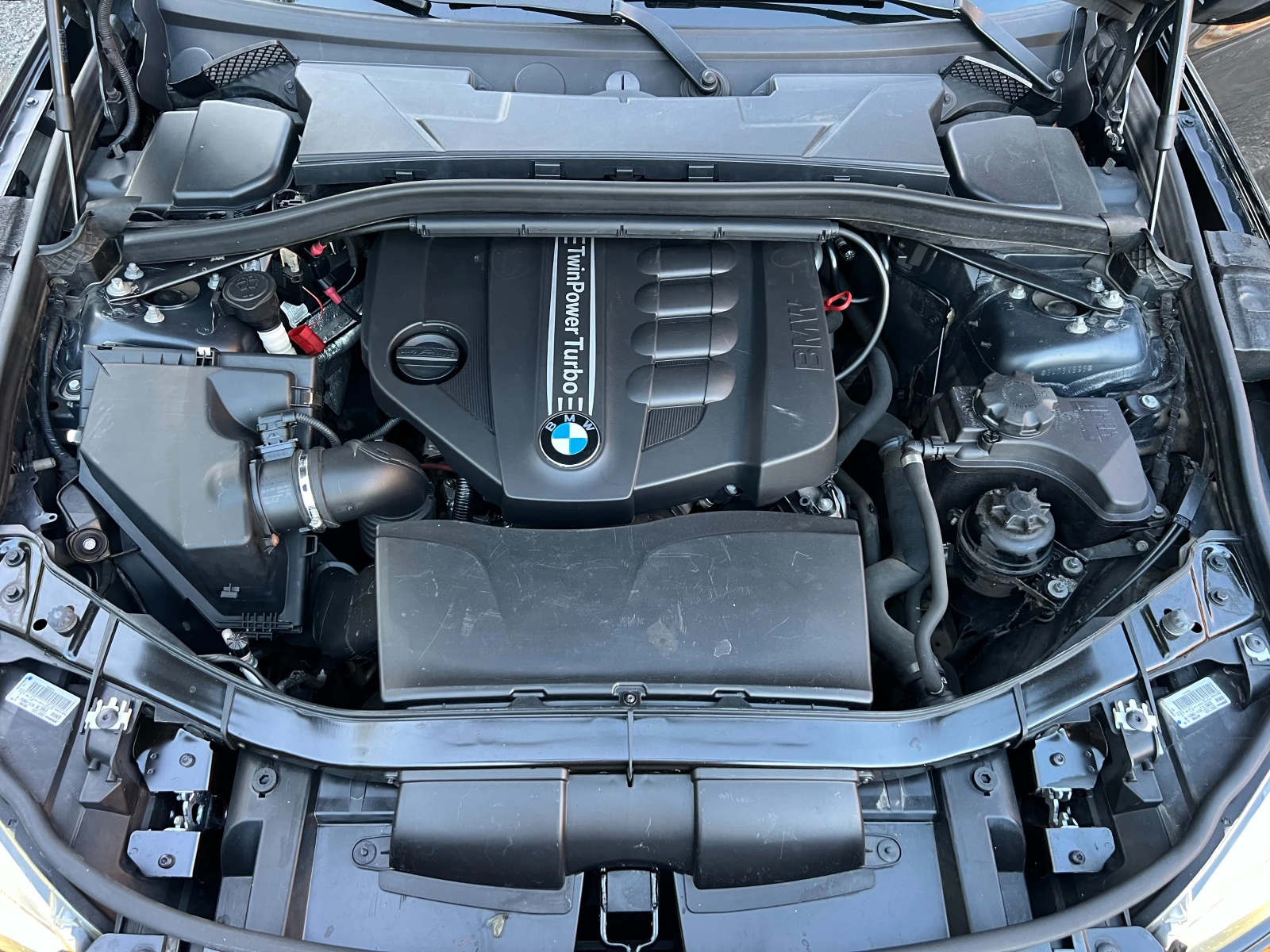 BMW X1  2.0D Xdrive SHADOW line ПАНОРАМА , снимка 9 - Автомобили и джипове - 54336044