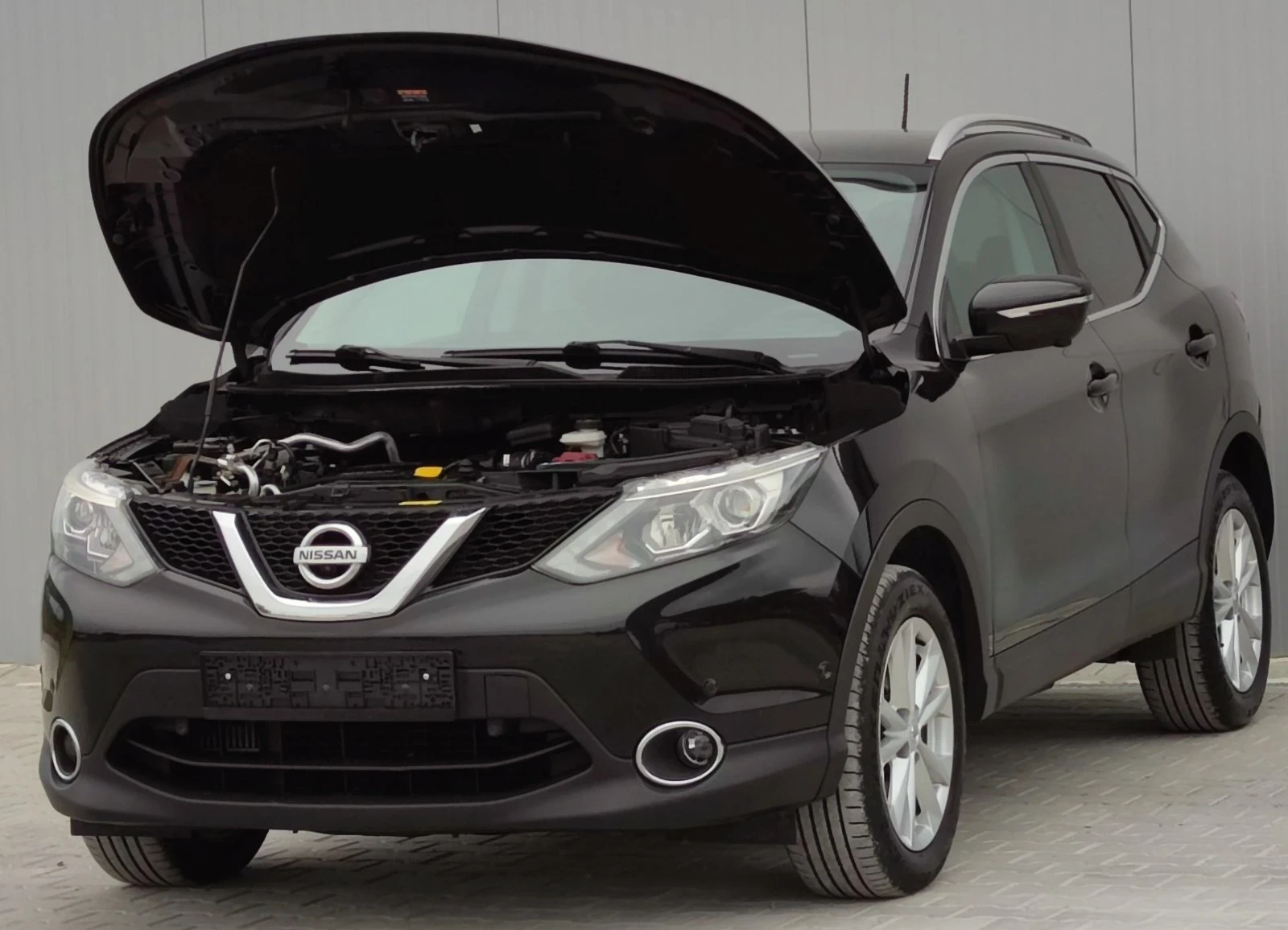Nissan Qashqai 1.6DCI* 131к.с* 4x4* , снимка 16 - Автомобили и джипове - 54478594