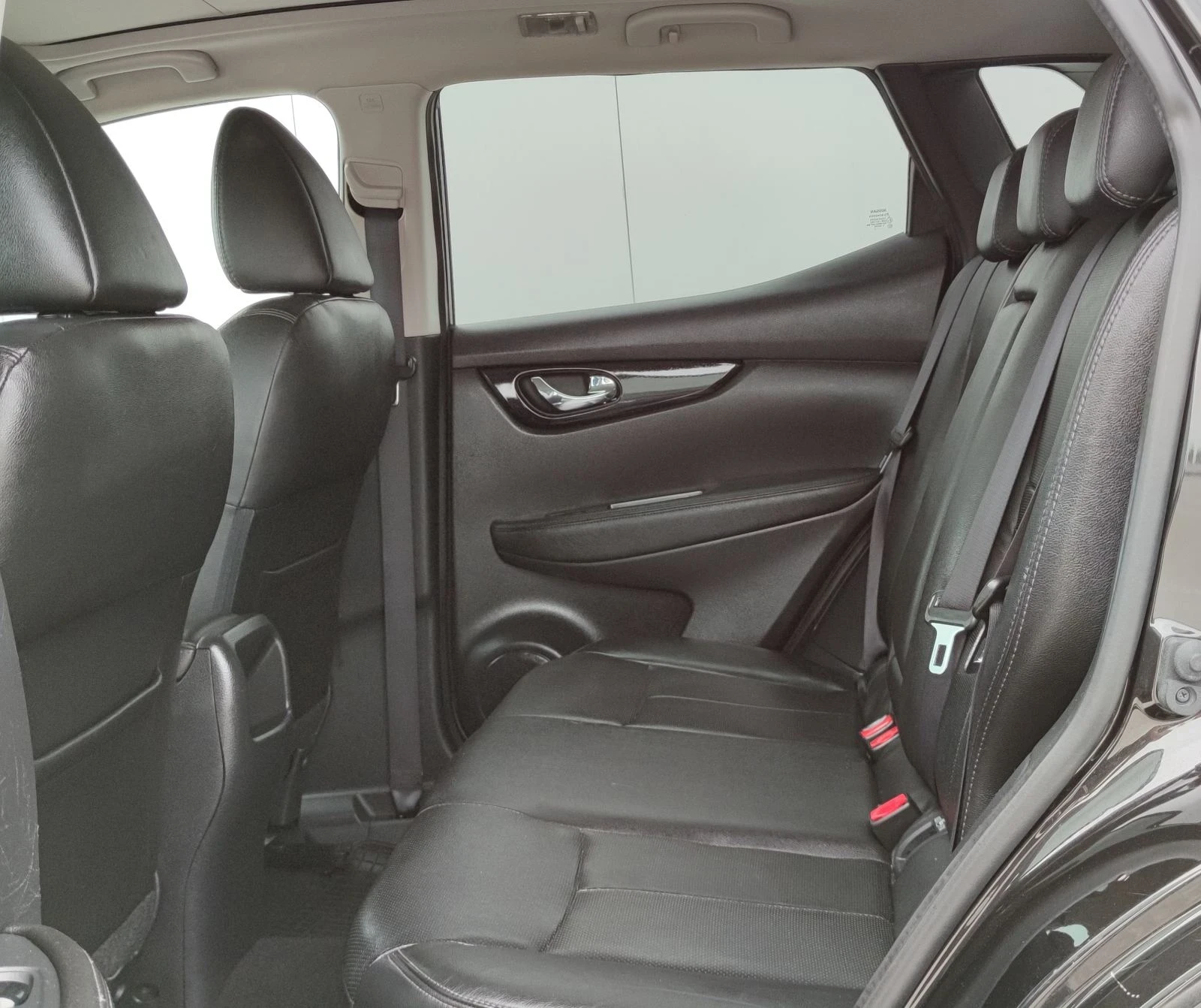 Nissan Qashqai 1.6DCI* 131к.с* 4x4* , снимка 13 - Автомобили и джипове - 54478594