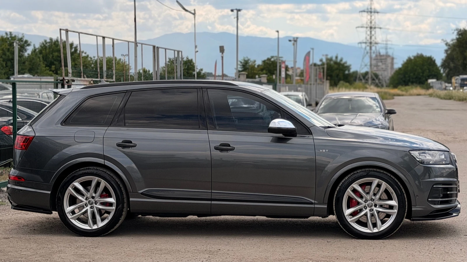 Audi SQ7 4.0TDI= V8T= QUATTRO= MATRIX= МАСАЖ= 36* КАМЕРА= , снимка 4 - Автомобили и джипове - 54961228