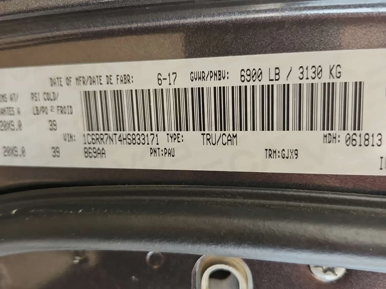 Dodge RAM 1500 * LARAMIE CREW CAB SHORT BED * CARFAX * , снимка 16 - Автомобили и джипове - 55350399