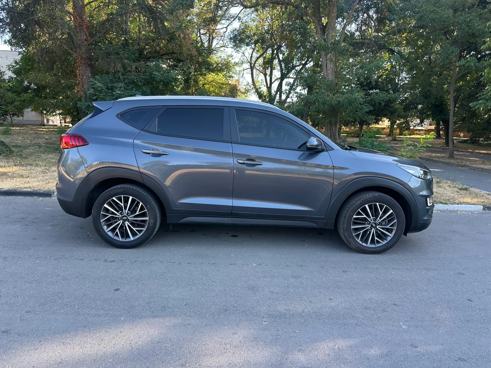 Hyundai Tucson Facelift | АВТОМАТ | 116000км | ВНОС ОТ ЮЖНА КОРЕА, снимка 4 - Автомобили и джипове - 56014778