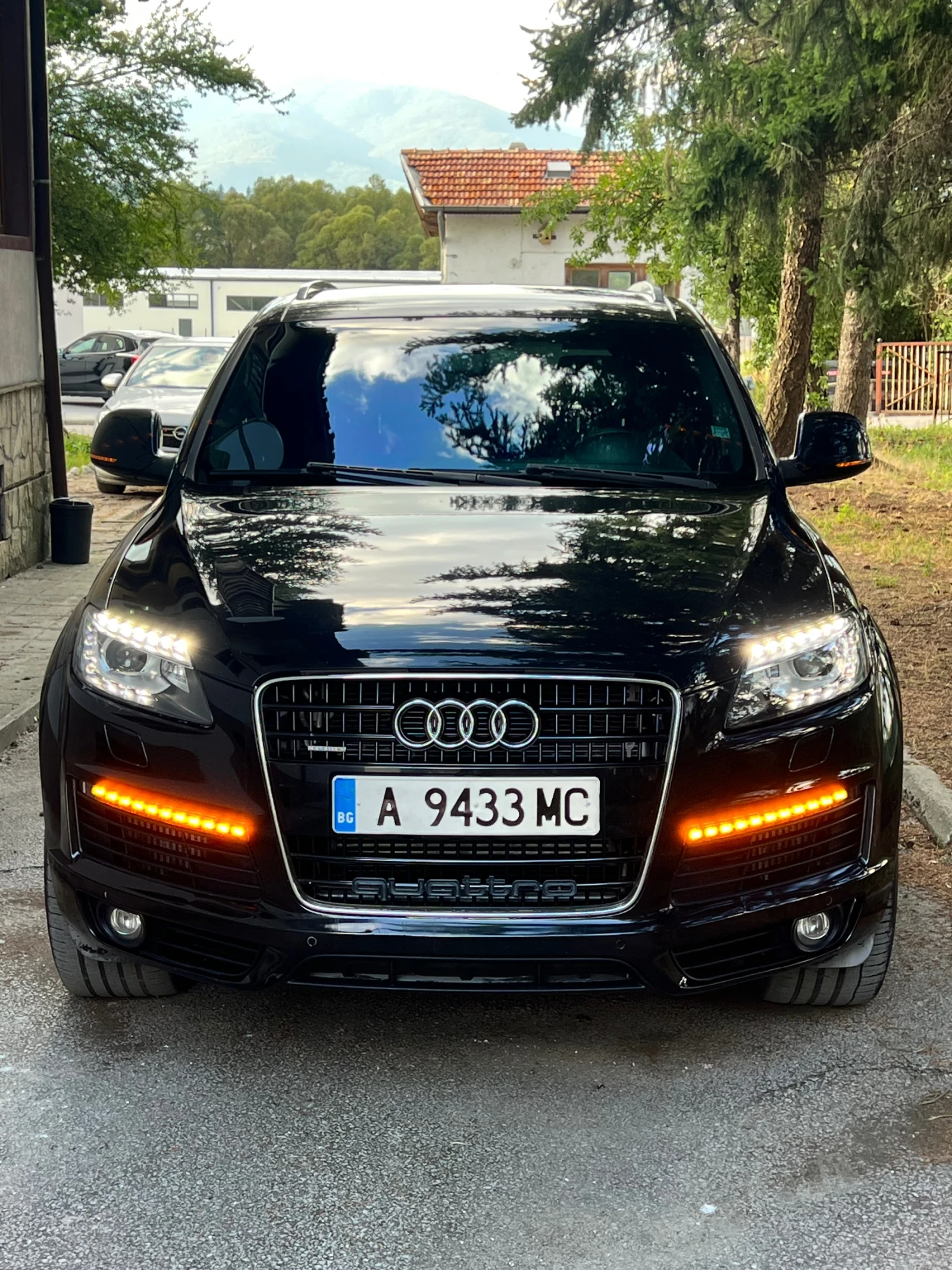 Audi Q7 3.0TDI* Facelift* 6+ 1* Bose* 3xSLine