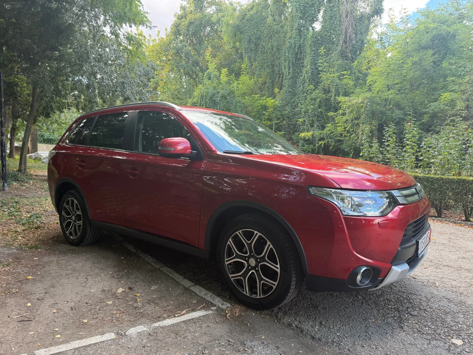 Mitsubishi Outlander Outlander 2, 2 DI-D 4WD intense, снимка 8 - Автомобили и джипове - 56198025