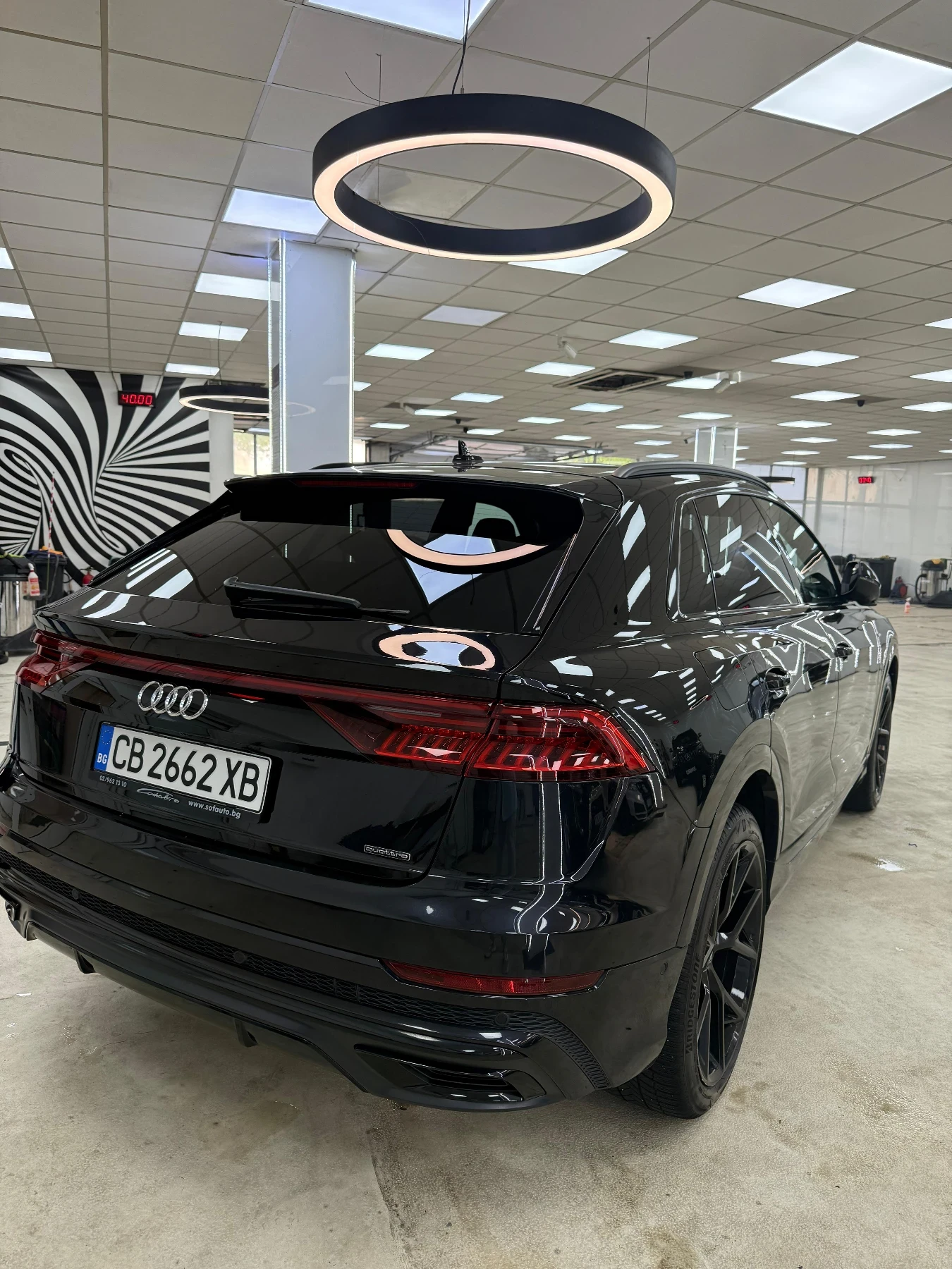 Audi Q8 Audi q8 S-line, снимка 3 - Автомобили и джипове - 56253643