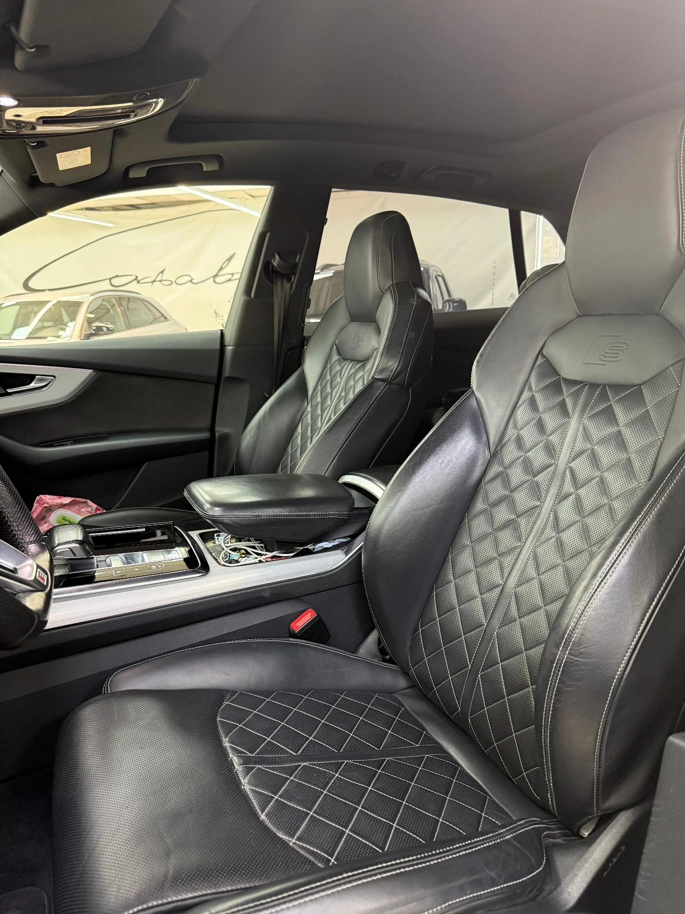 Audi Q8 Audi q8 S-line, снимка 17 - Автомобили и джипове - 56253643