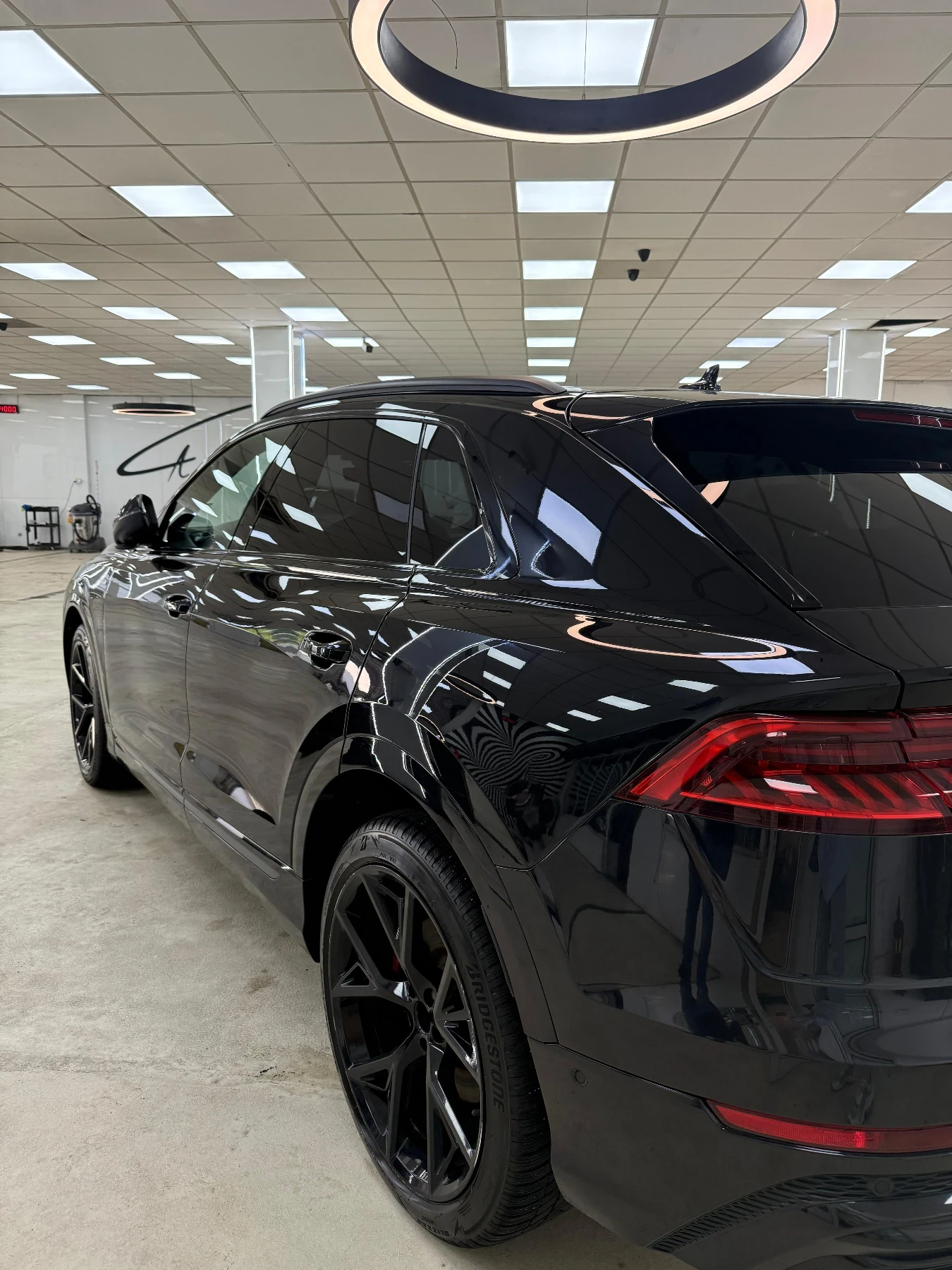 Audi Q8 Audi q8 S-line, снимка 8 - Автомобили и джипове - 56253643