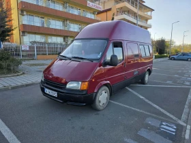 ������ Ford Transit