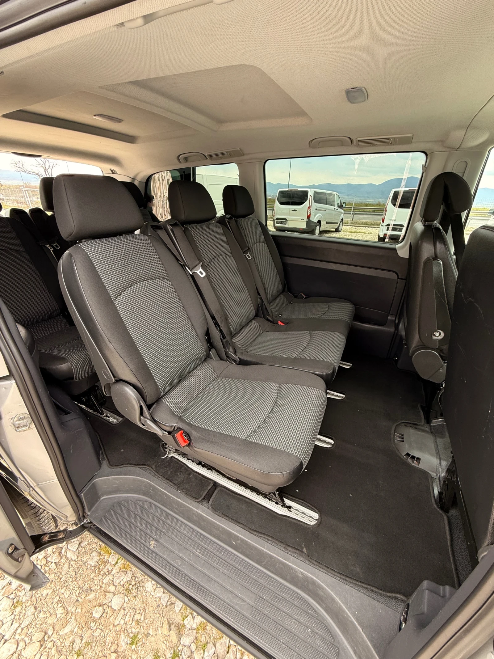 Mercedes-Benz Vito 113CDi-4x4-8местен-Клима, снимка 10 - Бусове и автобуси - 54145745