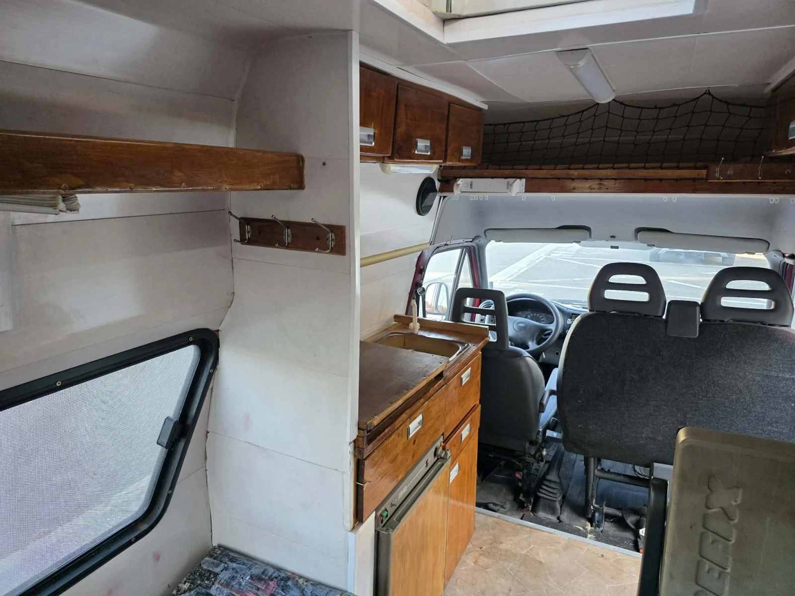 Ford Transit Ford transit 2.5 КЕМПЕР, снимка 8 - Бусове и автобуси - 54416414